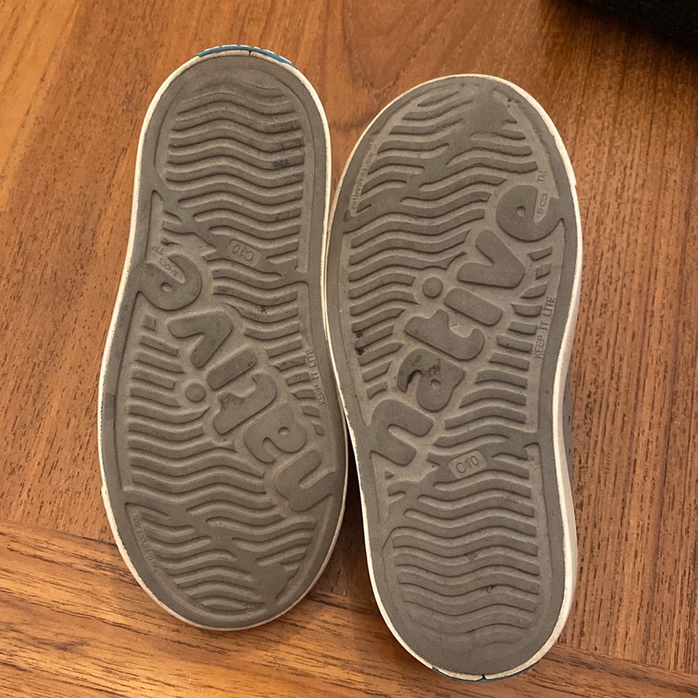 Native shoes - Picture 6 of 6